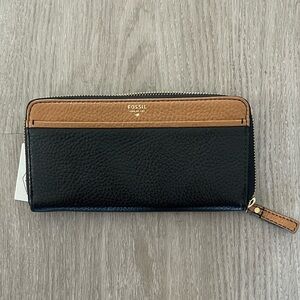 Fossil Two-Tone Black and Tan Wallet